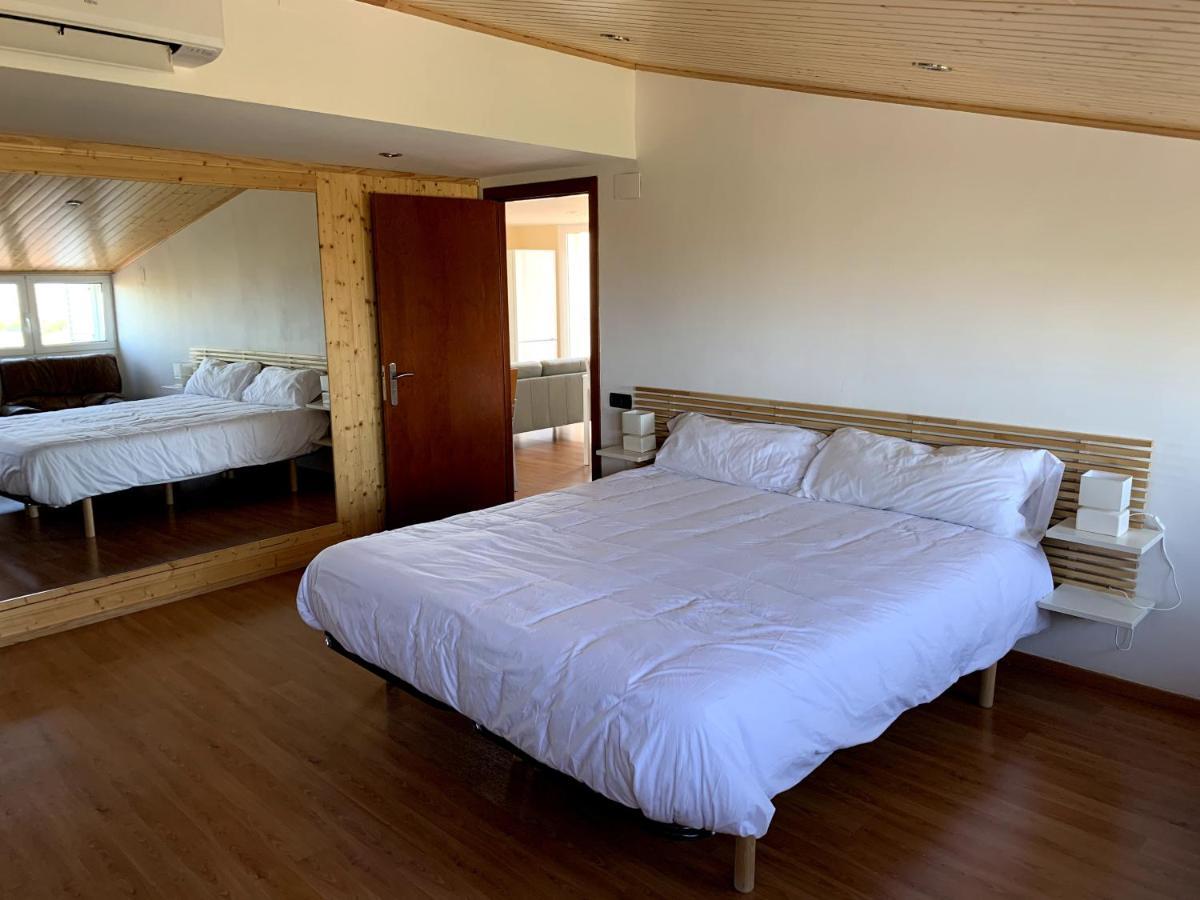 Apartamento Entero Con Vistas Panoramicas Avinyonet del Penedes ภายนอก รูปภาพ